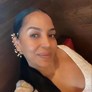 Meet your Posher, Carolina